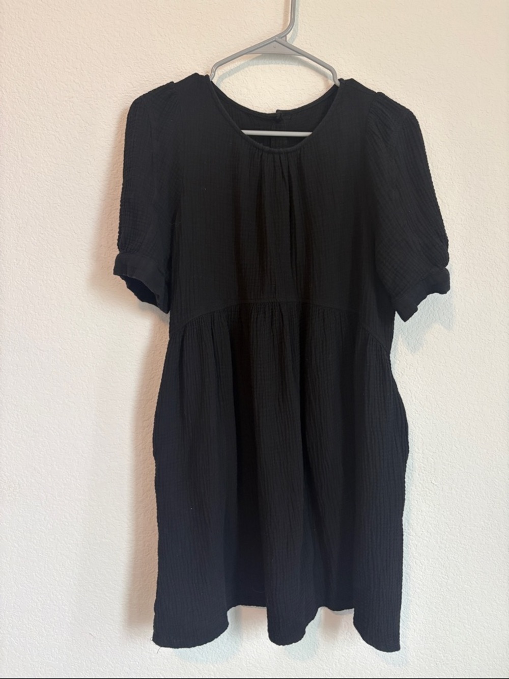 Black baby doll Textured crepe cotton Mini Dress with buttons on back medium